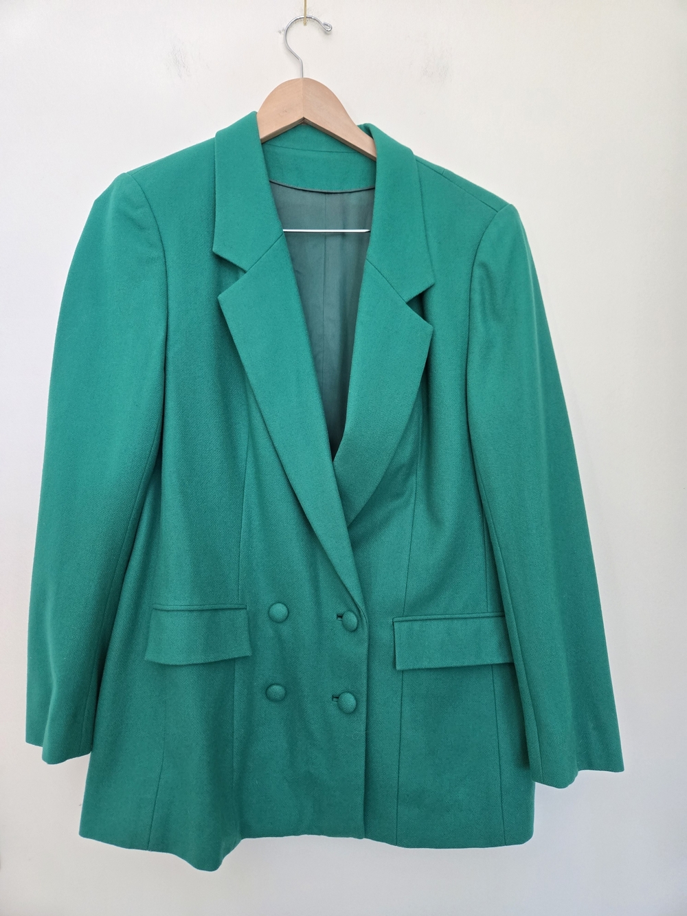 Tailored Emerald Green Double-Breasted Blazer Jacket